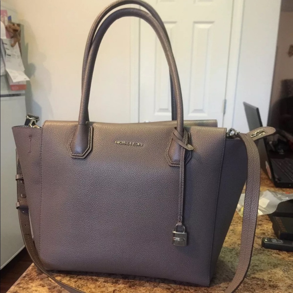 Michael kors large Mercer